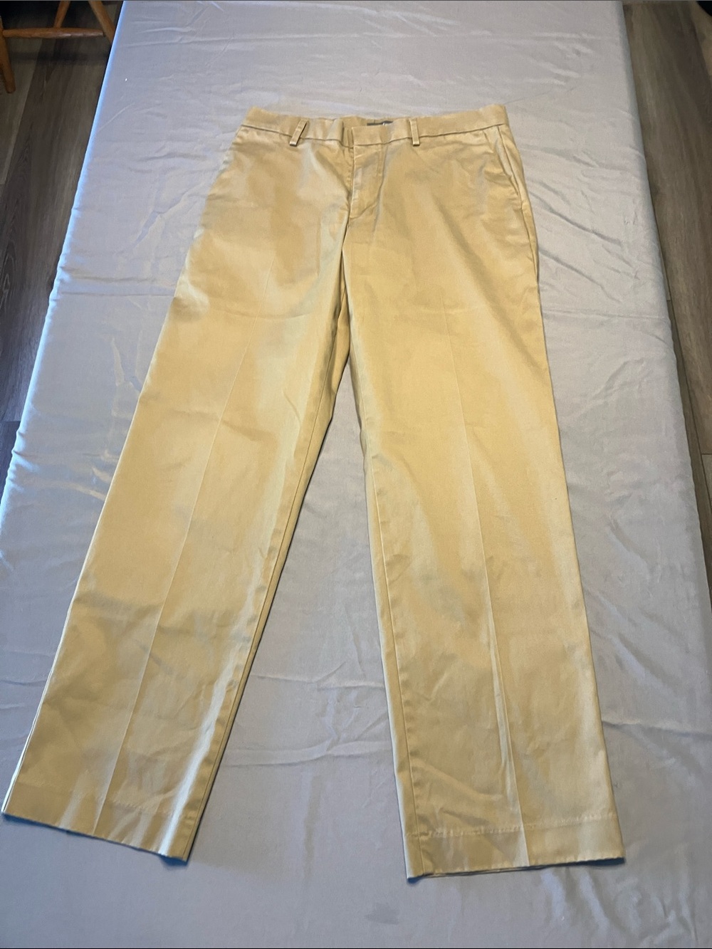 Dockers Men's Chinos in Light Tan